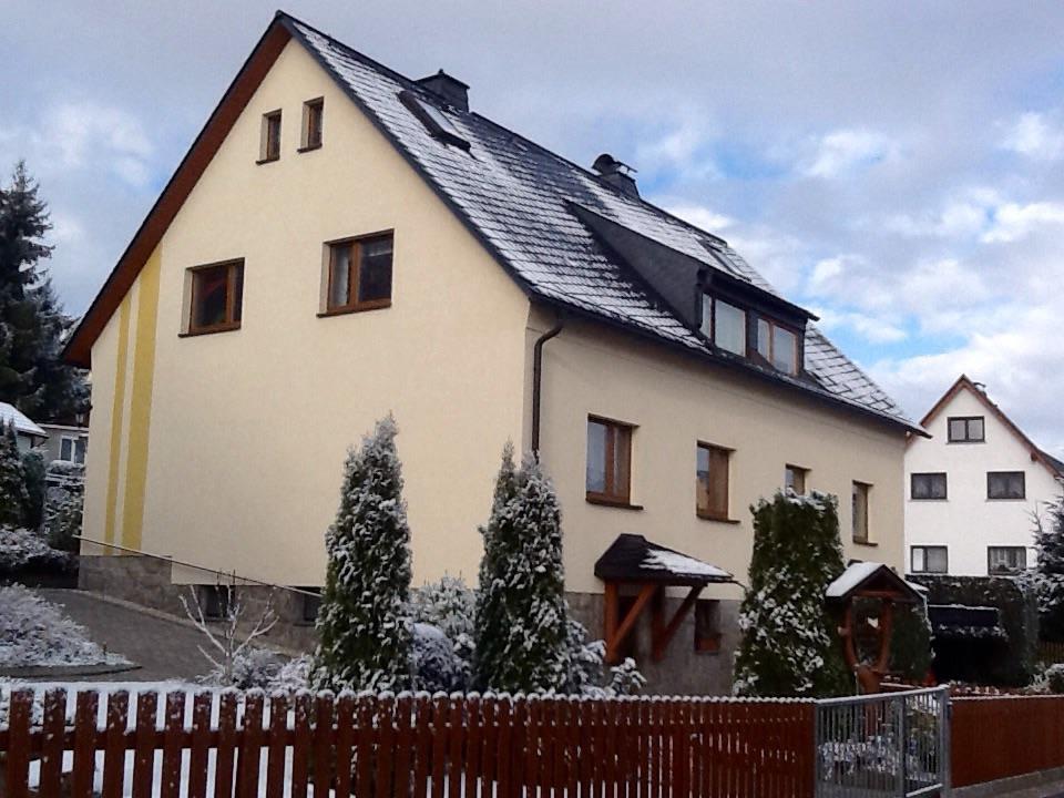 Ferienhaus Guenther アウエ エクステリア 写真