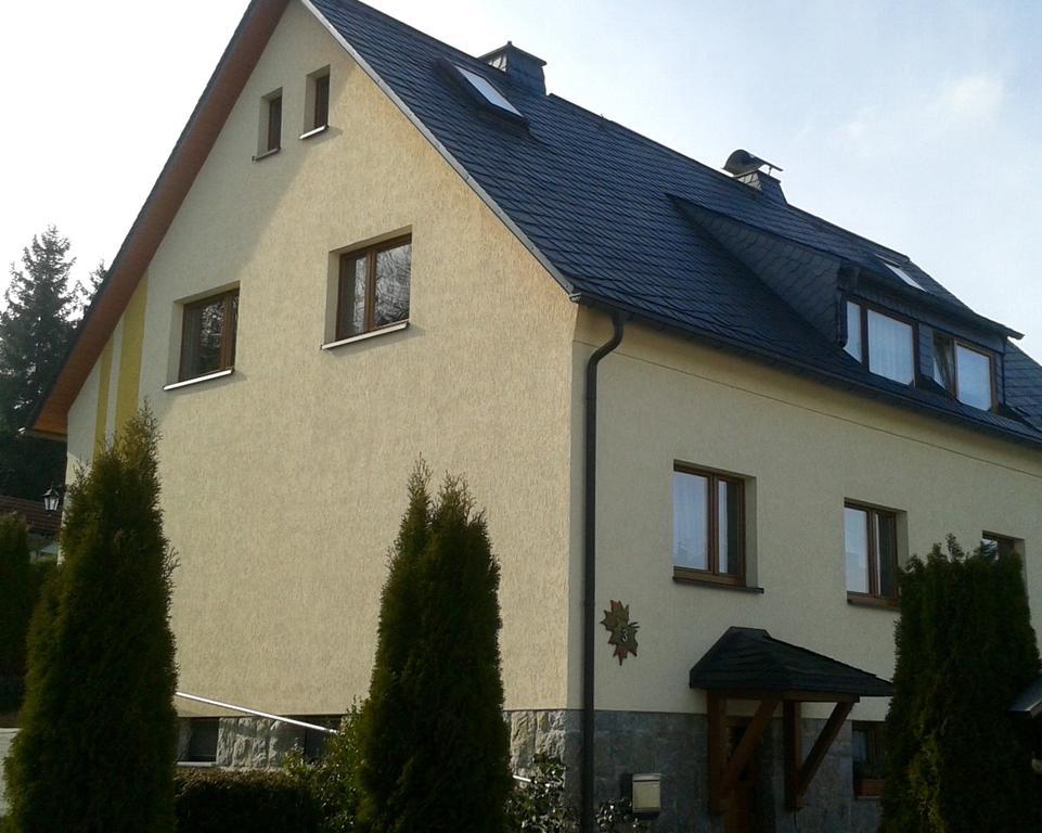 Ferienhaus Guenther アウエ エクステリア 写真