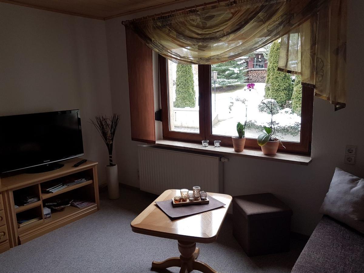 Ferienhaus Guenther アウエ エクステリア 写真