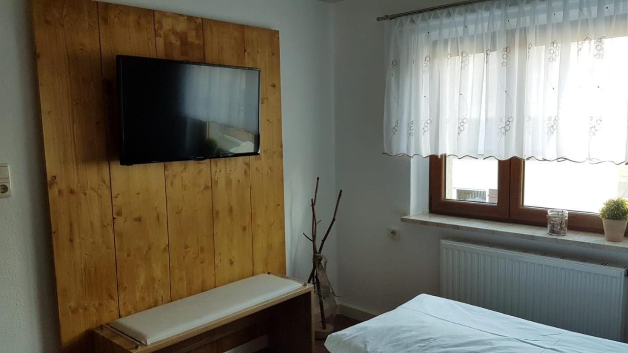 Ferienhaus Guenther アウエ エクステリア 写真